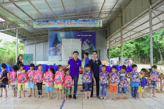 Đoàn trường Trung cấp Hồng Hà TP. Cần Thơ tổ chức hoạt động cho thiếu nhi nhân "Kỳ nghỉ hồng năm 2019"