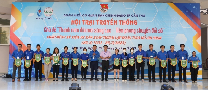 Tuổi trẻ Khối cơ quan Dân Chính Đảng thành phố Cần Thơ thiết thực lập thành tích chào mừng 92 năm ngày thành lập Đoàn TNCS Hồ Chí Minh (26/3/1931 – 26/3/2023)